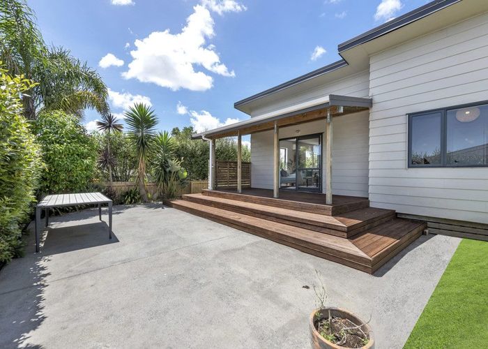  at 10 Umu Place, Mangere, Auckland
