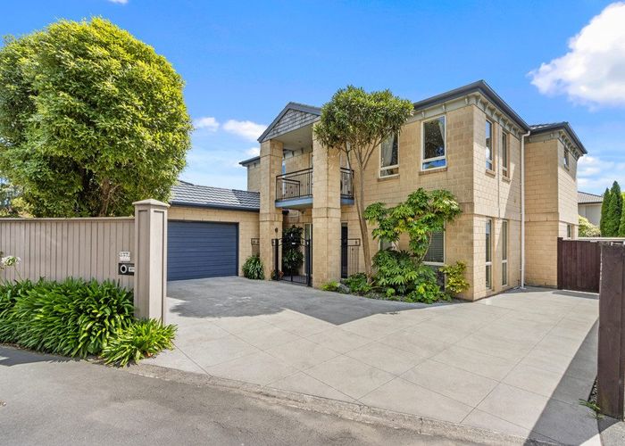  at 137 Centaurus Road, St. Martins, Christchurch City, Canterbury