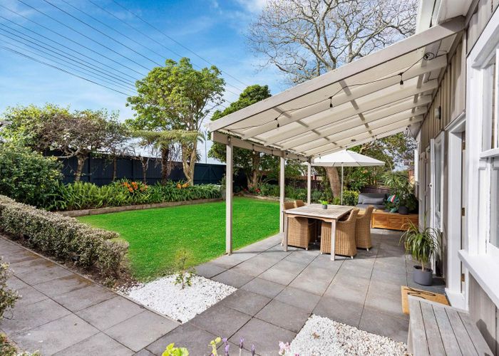  at 229 Eskdale Road, Birkenhead, Auckland