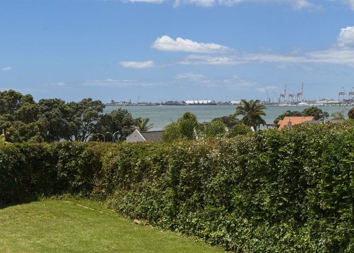  at 552 Otumoetai Road, Matua, Tauranga