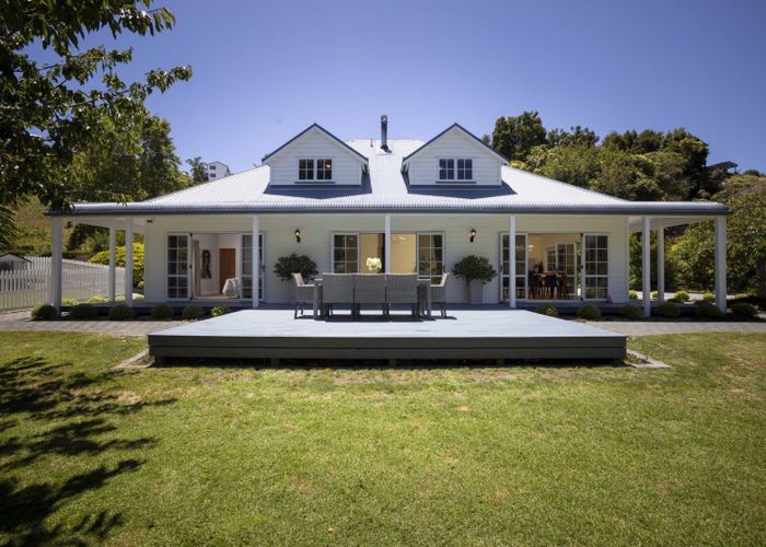  at 14 Grasmere Way, Bethlehem, Tauranga