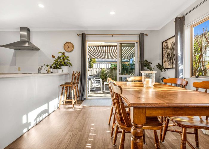  at 36 Mandalay Place, Waiuku, Waiuku