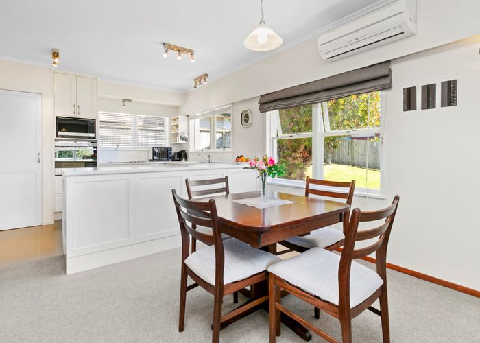  at 2/1 Purchas Road, Hauraki, Auckland