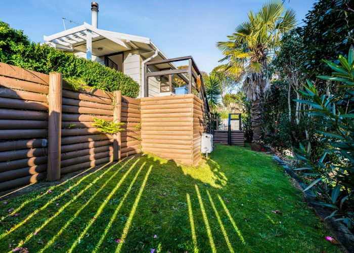  at 5 Hobart Drive, Spotswood, New Plymouth