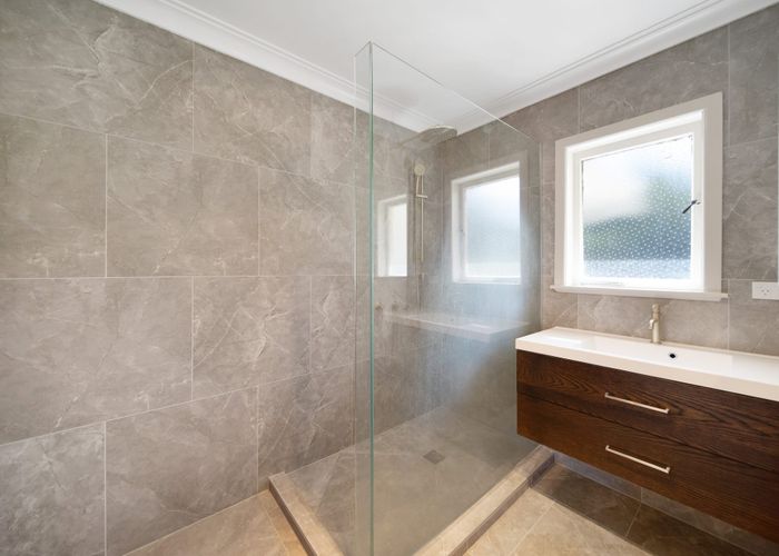  at 8 Station Road, Pukekohe, Pukekohe