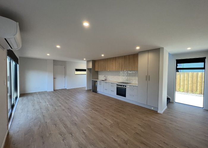  at 2/142 Milton Street, Somerfield, Christchurch