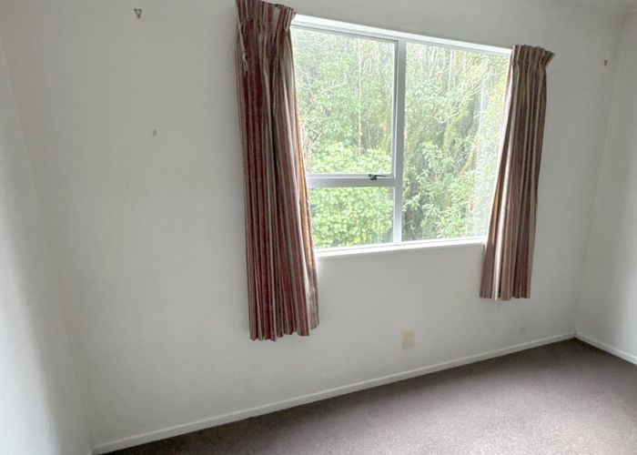  at 2/10 Martin Grove, Lower Hutt, Lower Hutt, Wellington