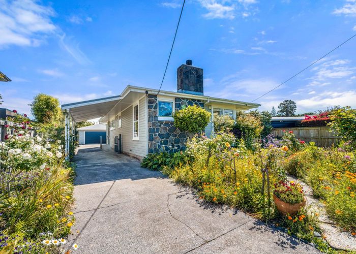  at 59 Seacliffe Avenue, Belmont, North Shore City, Auckland
