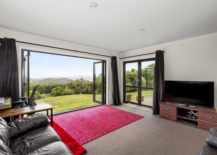  at 24 Ships Cove, Whitby, Porirua, Wellington