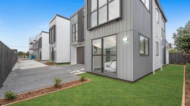  at 10D Healy Road, Manurewa, Auckland