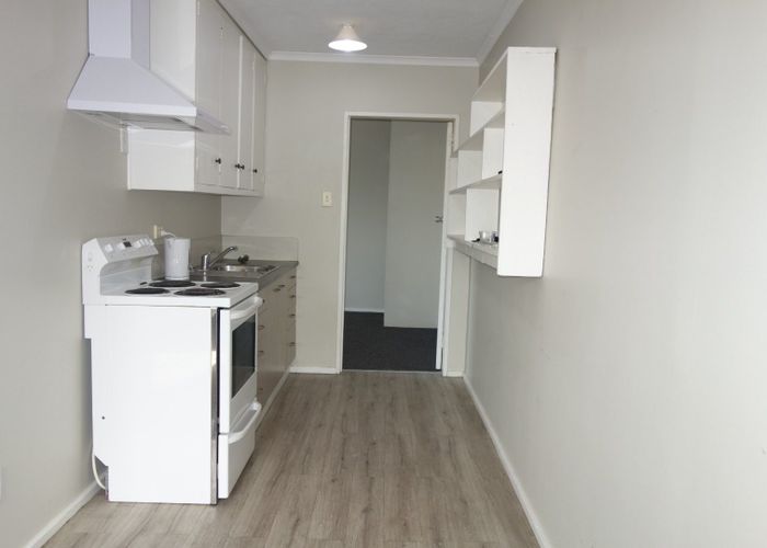  at 2/120 Osborne Street, Waltham, Christchurch City, Canterbury