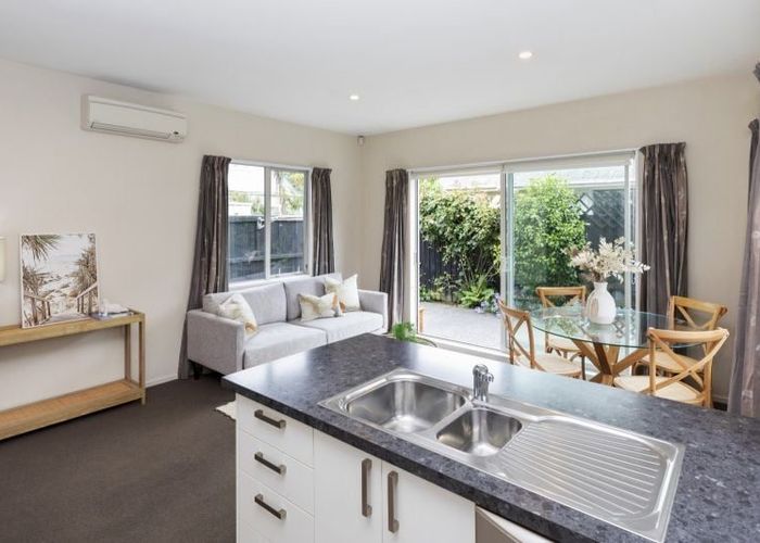  at 6D Kauri St, Riccarton, Christchurch City, Canterbury