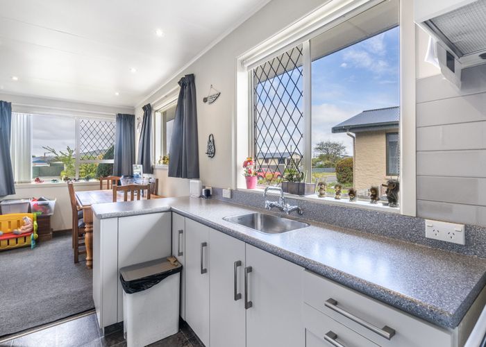 at 32 Moray Crescent, Grasmere, Invercargill