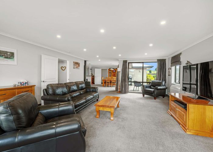  at 8 Herbert Street, Gore