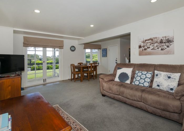  at 22 Mulberry Street, Maungaraki, Lower Hutt
