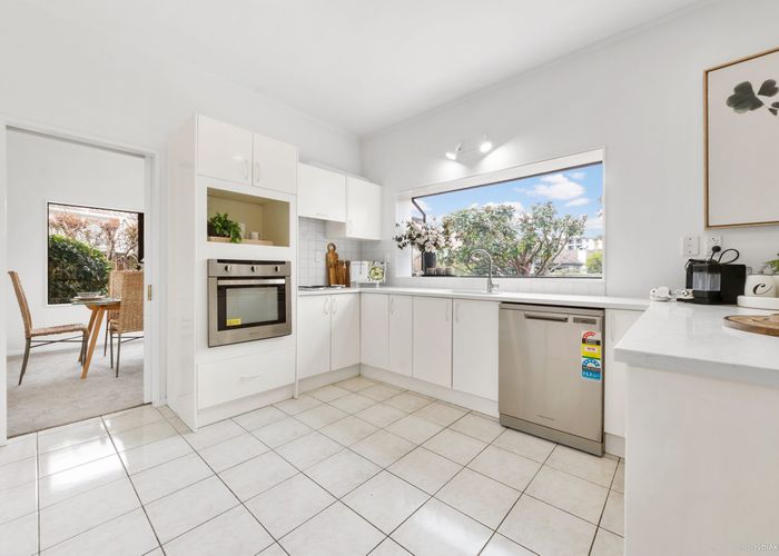  at 51 Kenneth Small Place, Remuera, Auckland