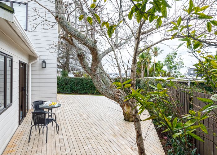  at 37C Saxon Street, Waterview, Auckland