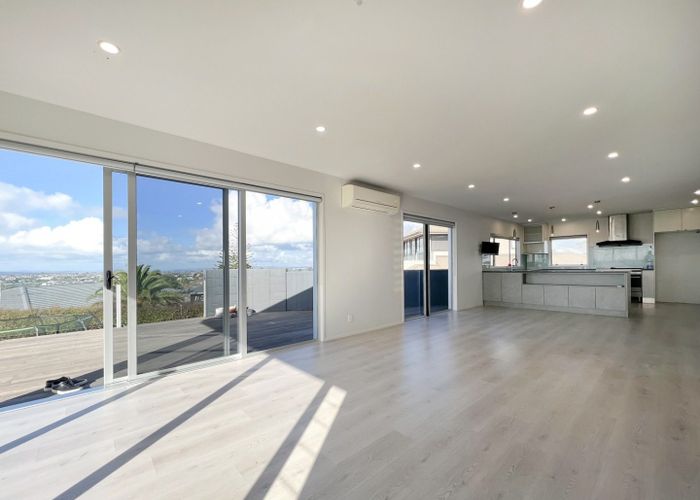  at 42 Monarch Avenue, Hillcrest, North Shore City, Auckland