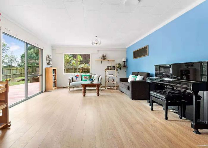  at 7 Kallista Place, Browns Bay, North Shore City, Auckland