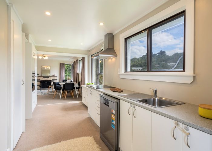  at 240 Tomahawk Road, Ocean Grove, Dunedin