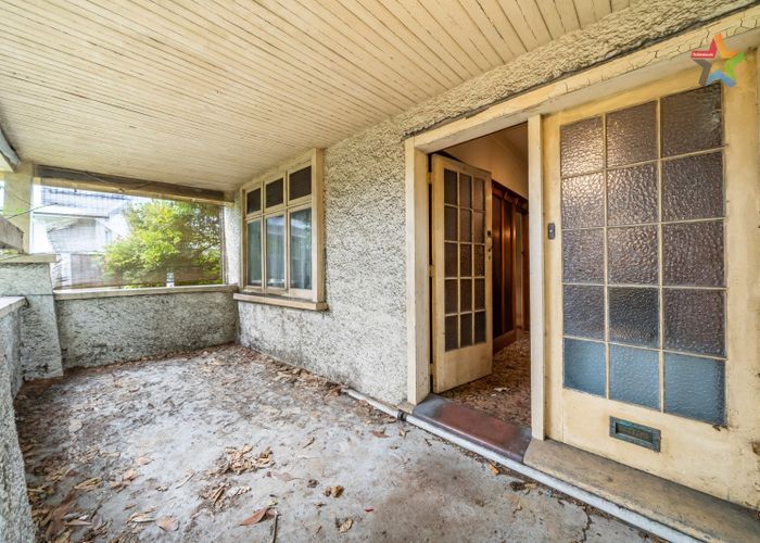  at 76 Knights Road, Hutt Central, Lower Hutt