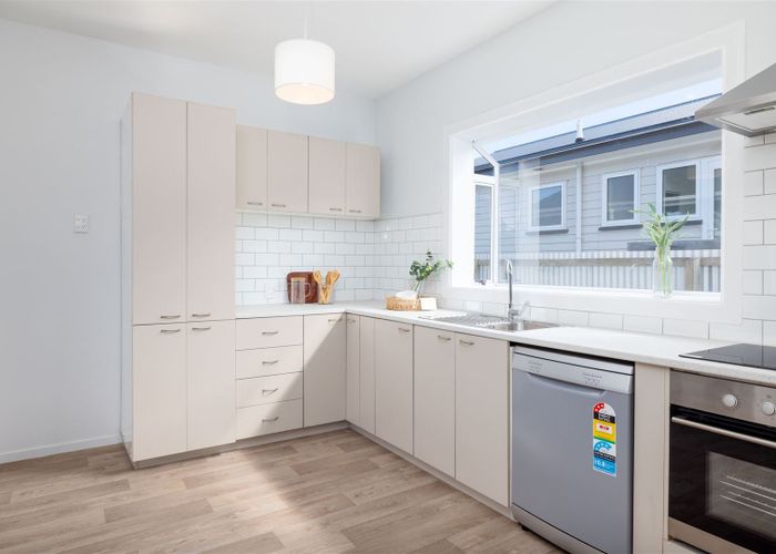 at 16 Rawson Street, New Brighton, Christchurch