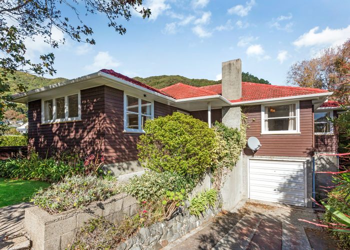  at 2 Cleary Street, Waterloo, Lower Hutt, Wellington
