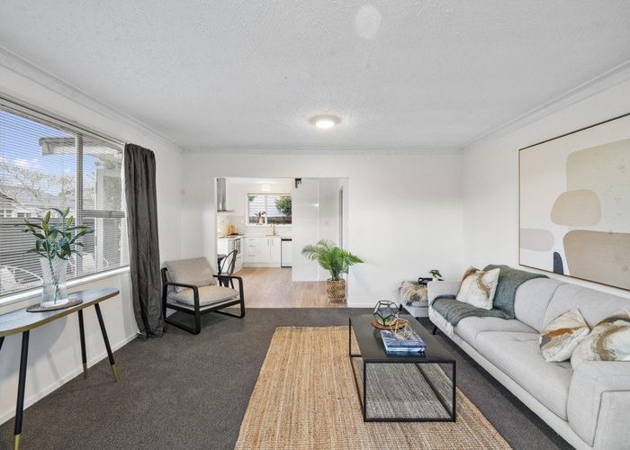  at 1/107 Simeon Street, Spreydon, Christchurch City, Canterbury