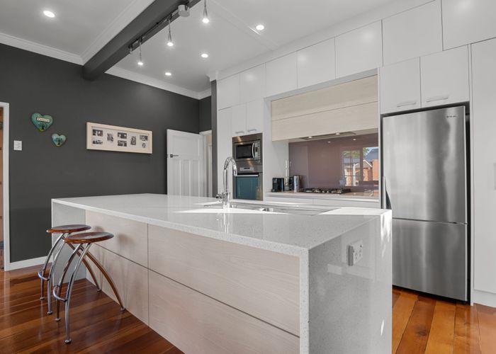  at 28 Calgary Street, Sandringham, Auckland City, Auckland