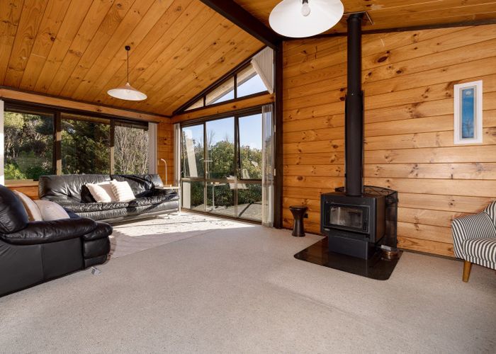  at 6 Langstone Street, Welcome Bay, Tauranga