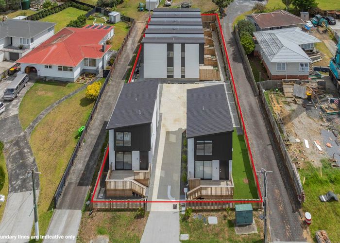  at 4 / 36 Tiroroa Avenue, Te Atatu South, Waitakere City, Auckland