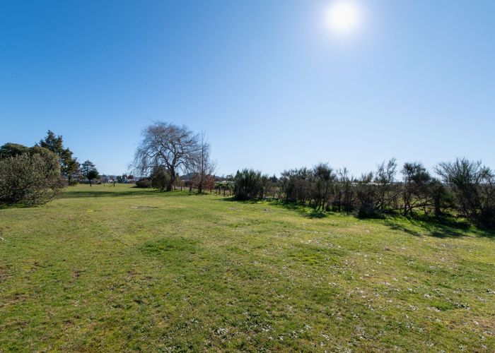  at 11 Middleton Road, Hannahs Bay, Rotorua, Bay Of Plenty