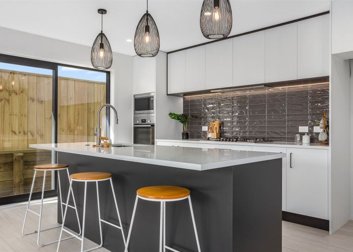  at 189 John Burke Drive, Aotea, Porirua