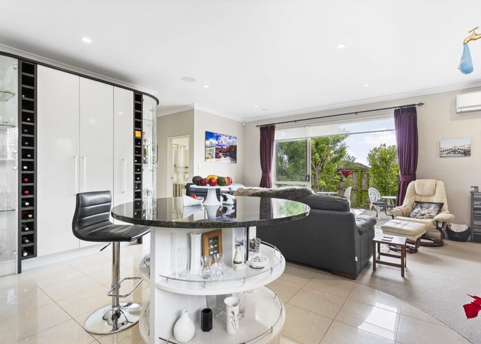  at 52 Amberwood Drive, Northpark, Auckland