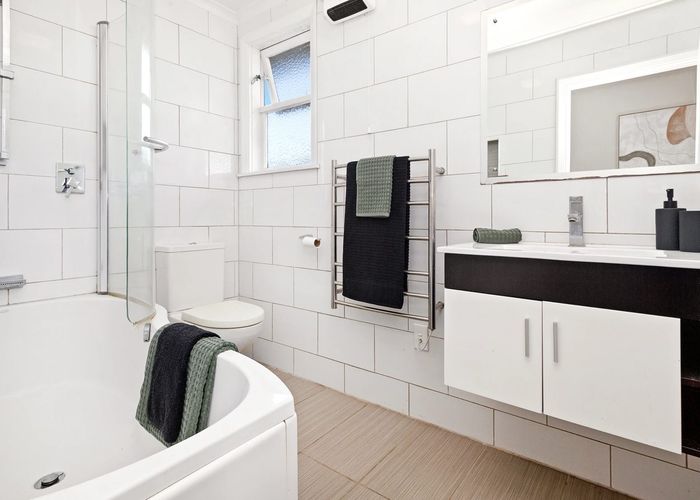  at 1044 High Street, Avalon, Lower Hutt, Wellington