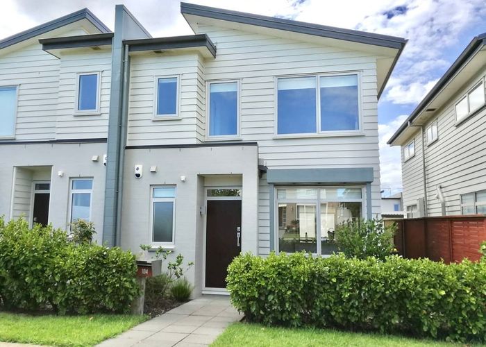  at 104 Flat Bush School Road, Flat Bush, Manukau City, Auckland