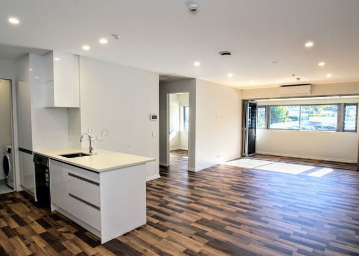  at 8/46 Wellington Street, Howick, Manukau City, Auckland