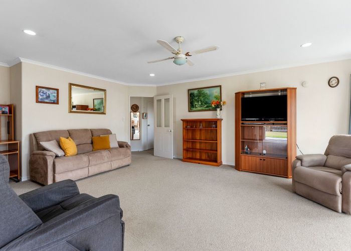  at 11 Beachlands Place, Papamoa Beach, Papamoa