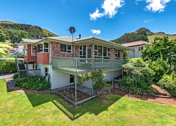  at 9 Mariners Cove, Cass Bay, Lyttelton
