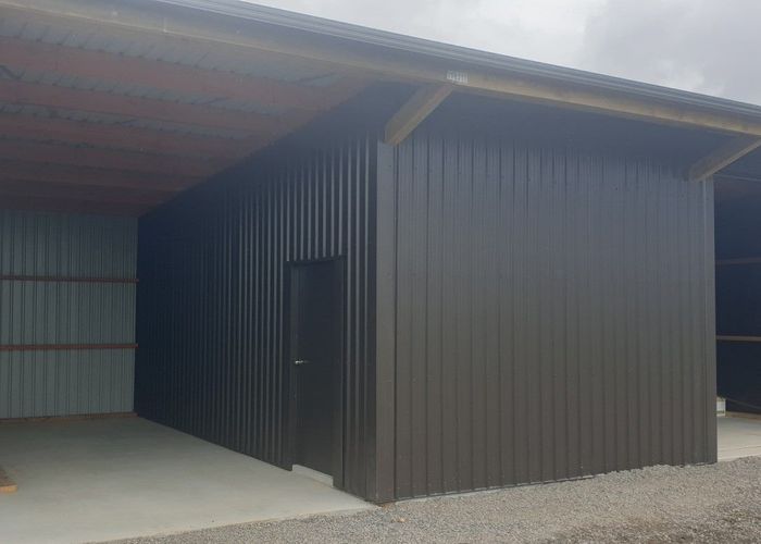  at 33 Kirikiri West Road, Kopu