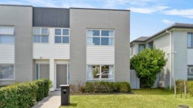  at 39 Treestump Road, Takanini