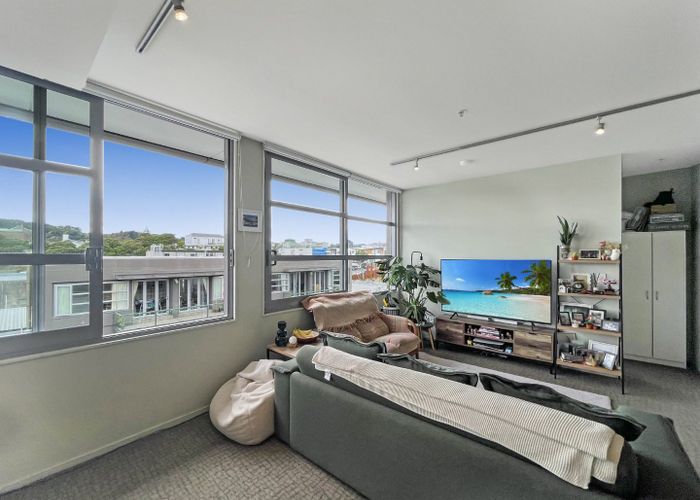  at E305/28 Torrens Terrace, Mount Cook, Wellington, Wellington