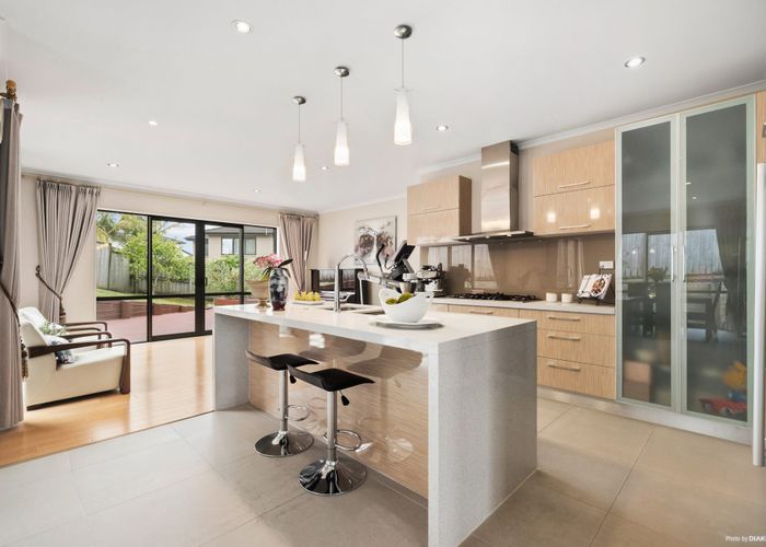  at 57 Travis View Drive, Fairview Heights, Auckland