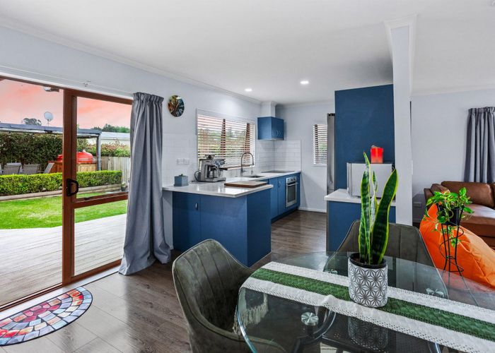  at 88 Triangle Road, Massey, Waitakere City, Auckland