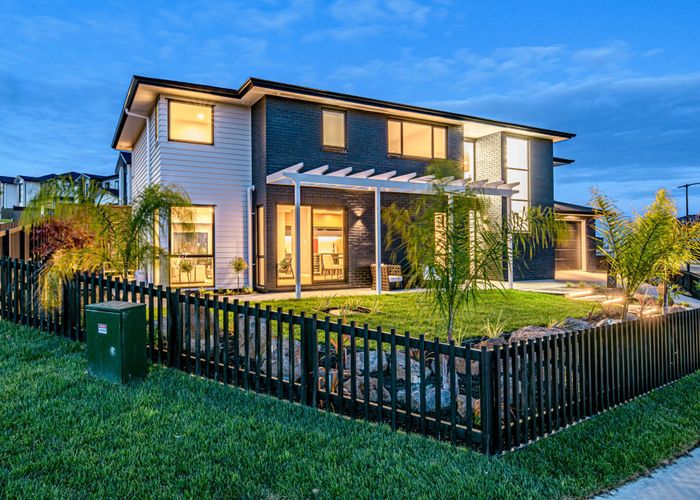  at 18 Paikea Street, Albany Heights, Auckland