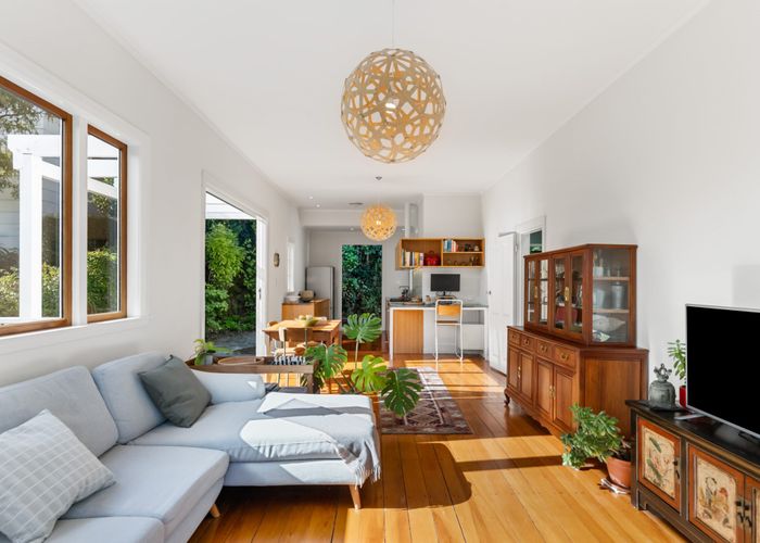  at 26 Creswick Terrace, Northland, Wellington, Wellington