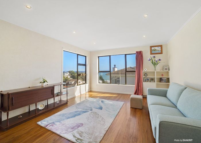  at 164 Severn Street, Island Bay, Wellington