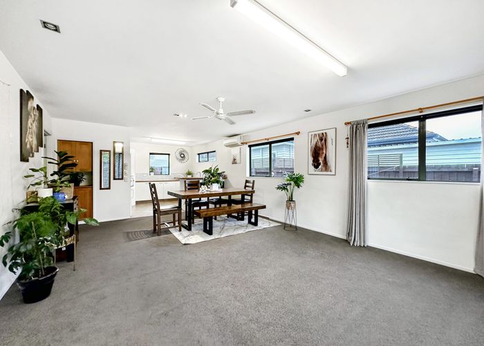 at 2 Arran Crescent, Woolston, Christchurch
