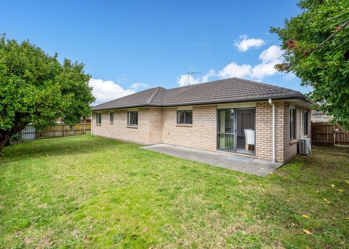  at 12 Cade Place, Weymouth, Manukau City, Auckland