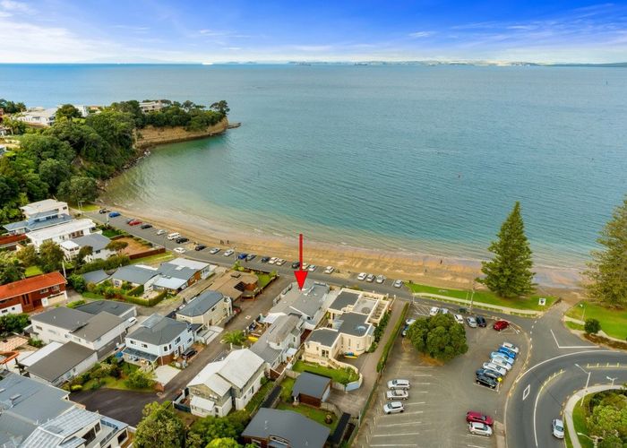  at 1/26 Manly Esplanade, Browns Bay, Auckland